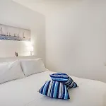Comfy Apartment Near The Harbor By Wonderful Italy